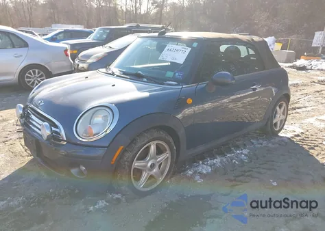 2010 Mini Cooper из США, поврежденный, VIN WMWMR3C57ATU97951